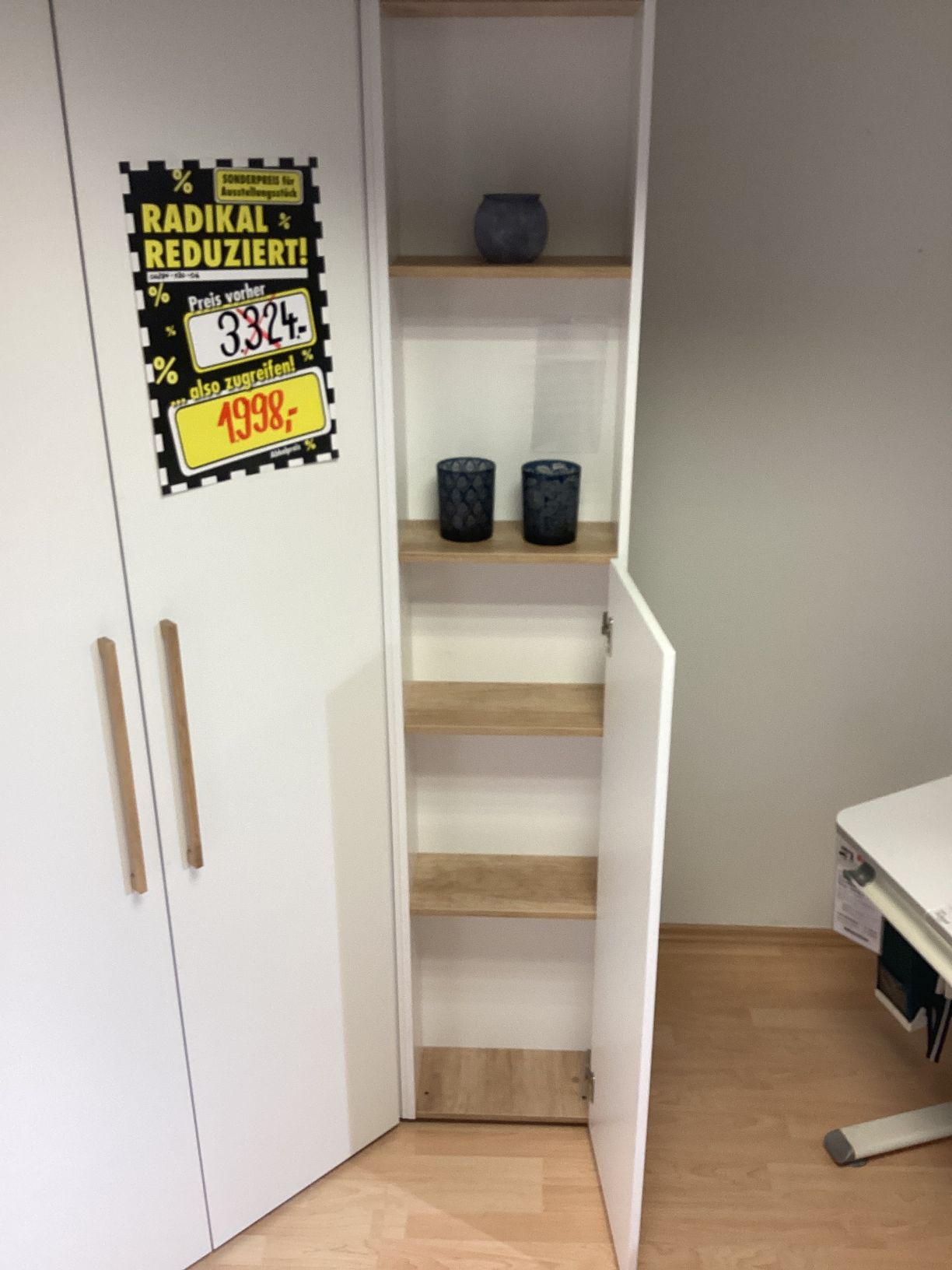 Eck-Kleiderschrank Oscar