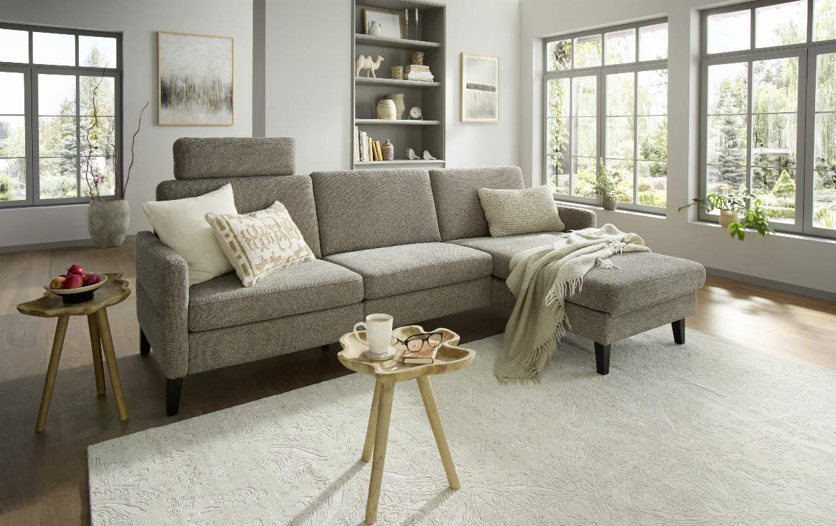 Ecksofa Arima N - 2,5-Sitzer mit Longchair rechts inkl. Relaxfunktion und Kopfstütze motorisch, Stoff, Mocca